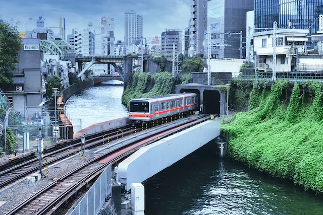 How to Navigate the Japanese Train System Like a Local